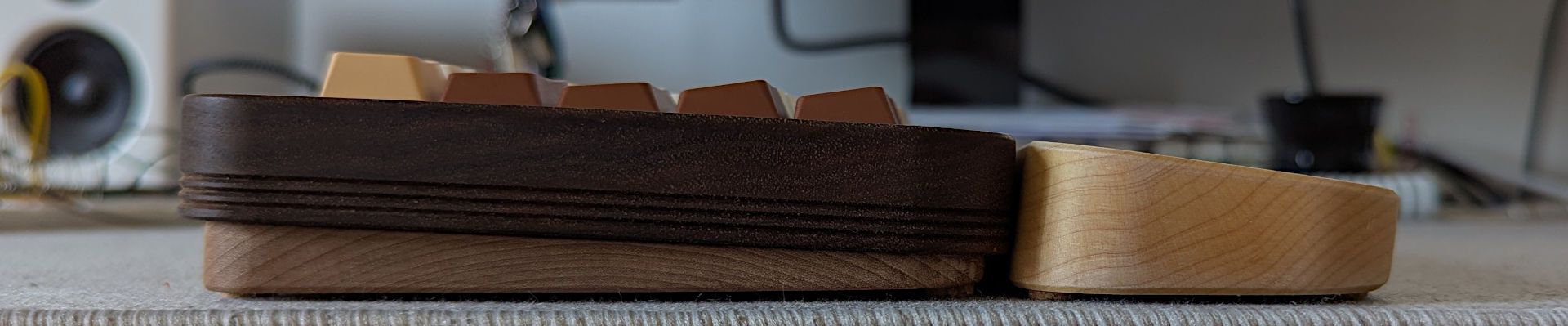 Zensai 65 by shoonie: palm rest profile